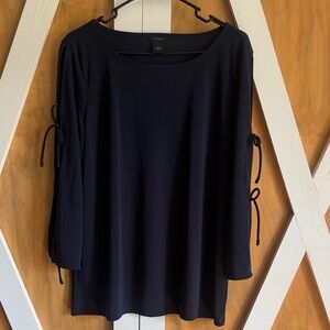 Elegant Navy Women's cold arm Top